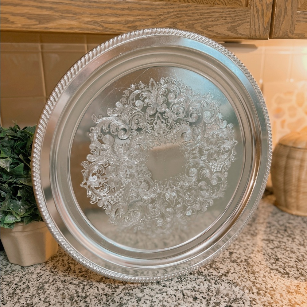 Discontinued Kensington aluminum serving tray